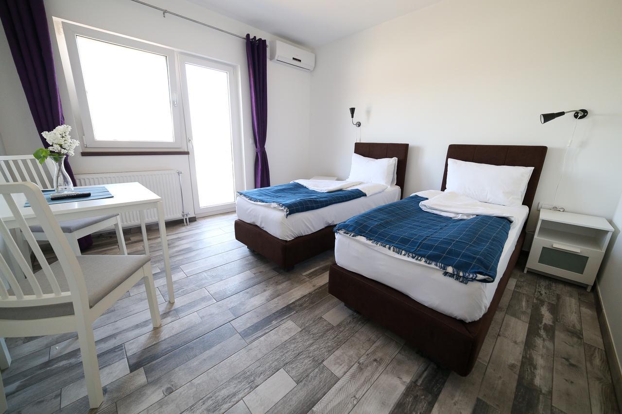 Guesthouse & Restaurant Tekovina スメデレヴォ エクステリア 写真