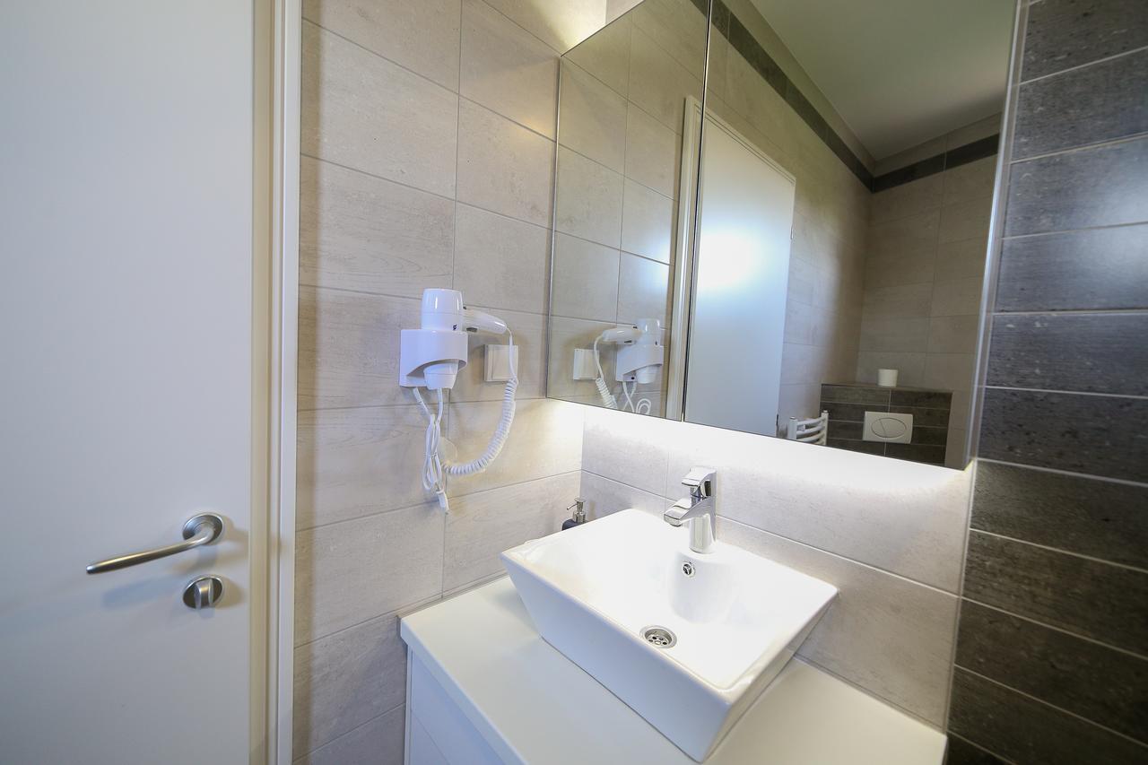 Guesthouse & Restaurant Tekovina スメデレヴォ エクステリア 写真